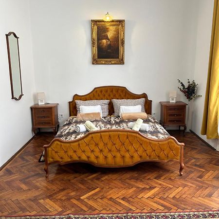 Apartamento Velez Haz Budapest Exterior foto